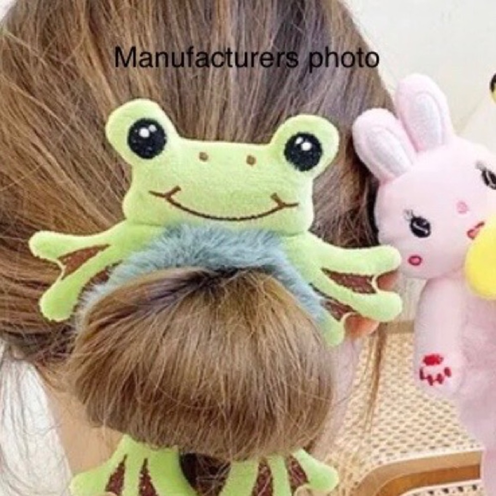 NWOT, Set of 2 Plush Scrunchies - Frog & Rabbit